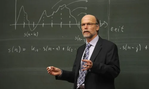 Professor